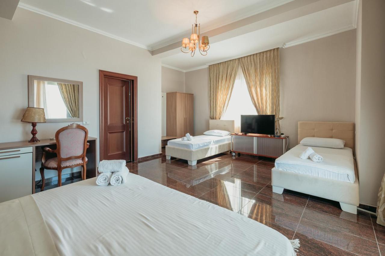 Fishta Hotel & Apartments Velipojë Екстериор снимка