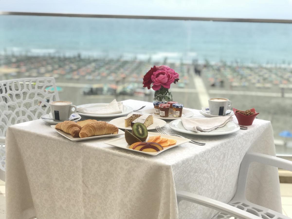 Fishta Hotel & Apartments Velipojë Екстериор снимка
