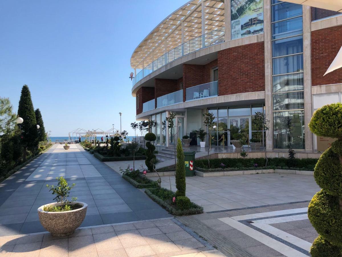 Fishta Hotel & Apartments Velipojë Екстериор снимка