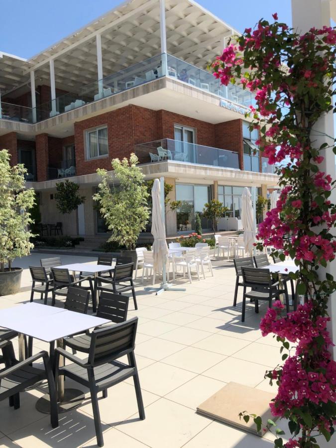 Fishta Hotel & Apartments Velipojë Екстериор снимка